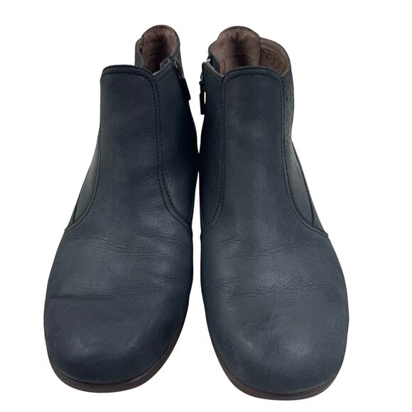 Dansko Liberty Buttery Soft Laser Cut Leather Ankle Boots Women's Size 40/9.5-10 - Picture 2 of 9